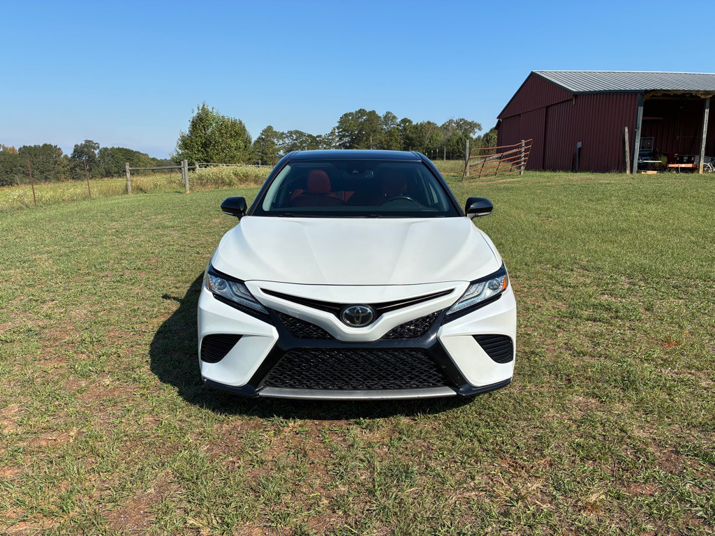 2020 Toyota Camry Image 3