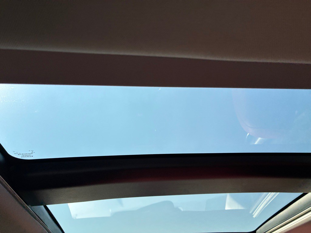 2020 Toyota Camry Image 17