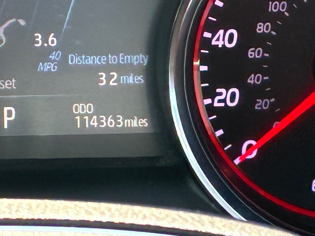 2020 Toyota Camry Image 22
