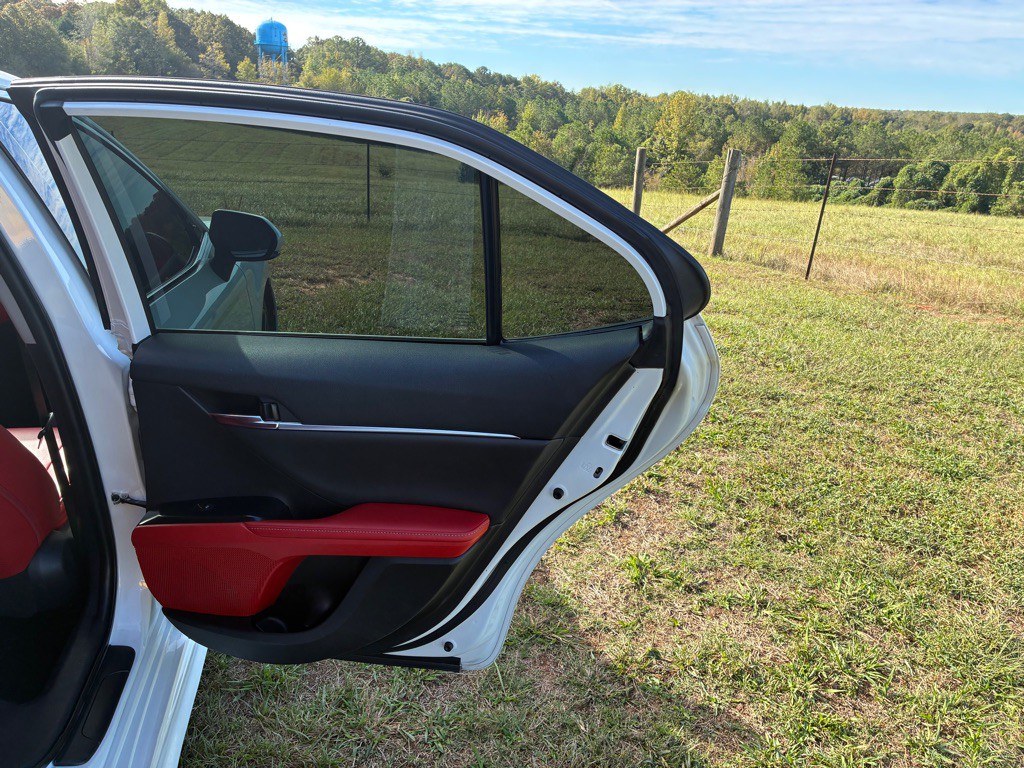 2020 Toyota Camry Image 13