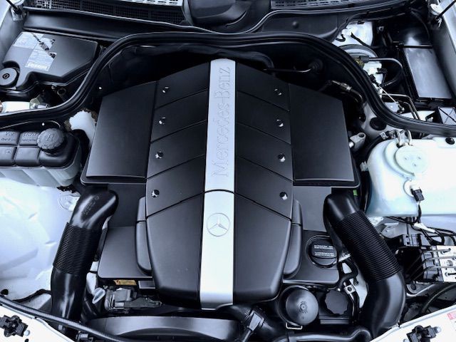 2000 Mercedes-Benz CLK-Class Image 13