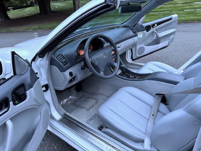 2000 Mercedes-Benz CLK-Class Image 20