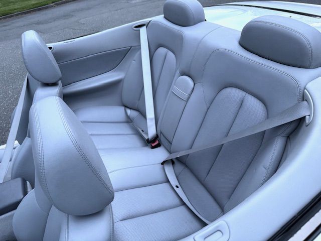 2000 Mercedes-Benz CLK-Class Image 21