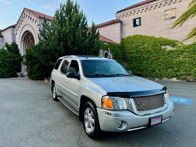 2004 GMC Envoy Image 4