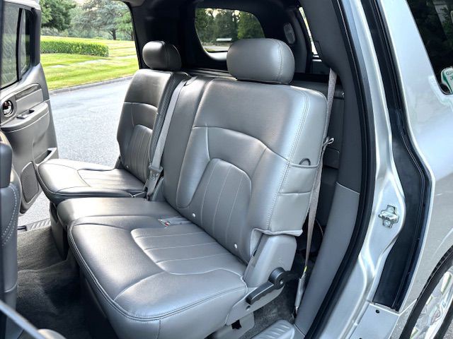 2004 GMC Envoy Image 24