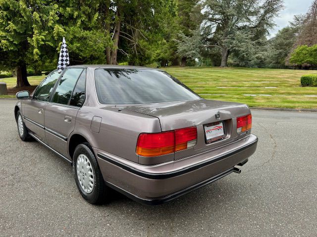 1993 Honda Accord Image 6