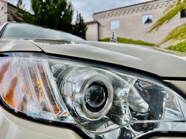 2008 Subaru Outback Image 12