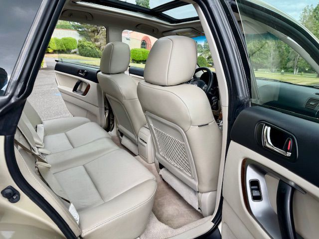 2008 Subaru Outback Image 27