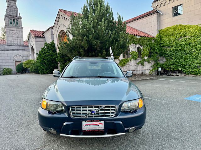 2003 Volvo XC70 Image 3