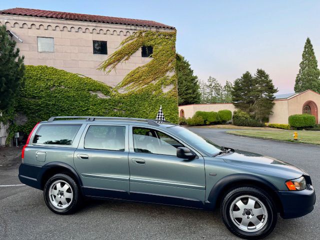 2003 Volvo XC70 Image 5