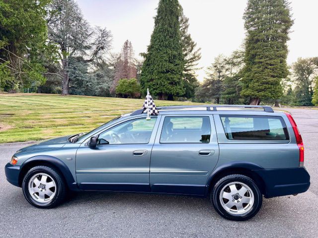 2003 Volvo XC70 Image 9