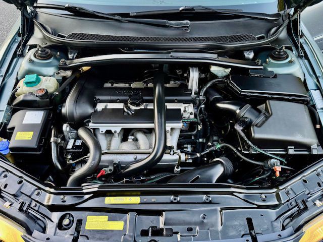 2003 Volvo XC70 Image 13