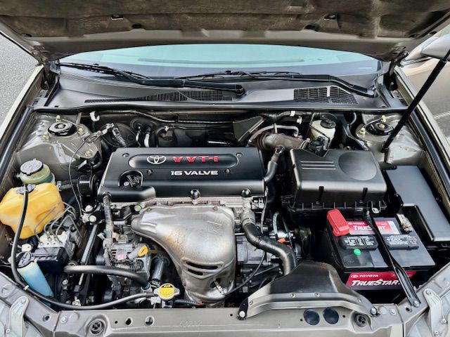 2003 Toyota Camry Image 12