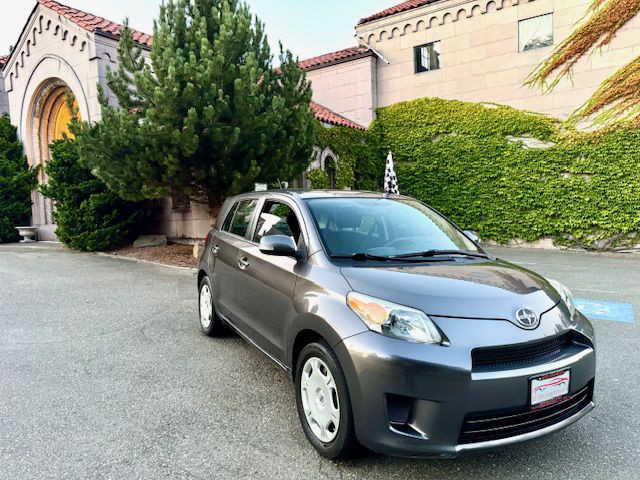 2009 Scion xD Image 4