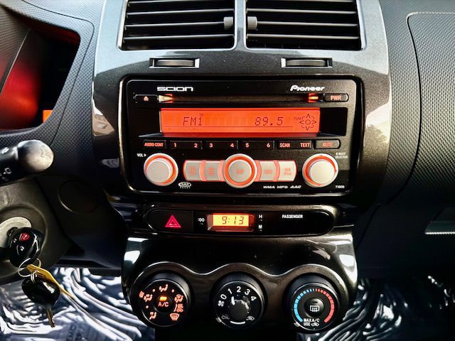 2009 Scion xD Image 14