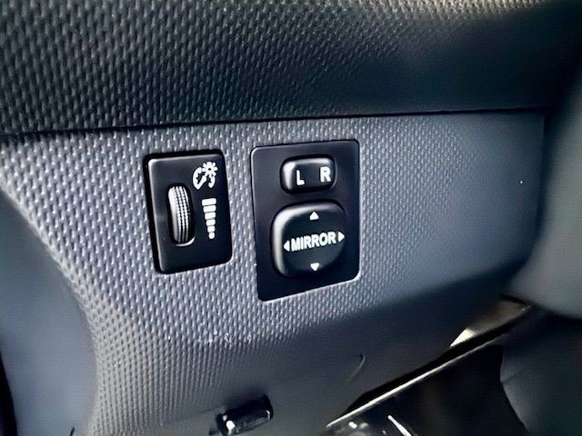 2009 Scion xD Image 20