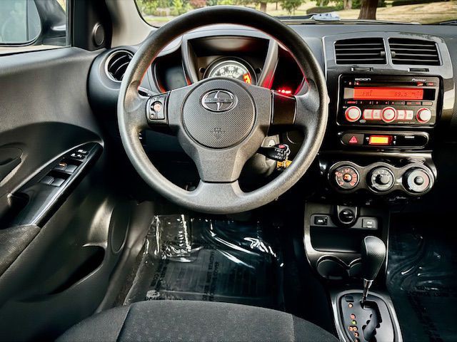 2009 Scion xD Image 22