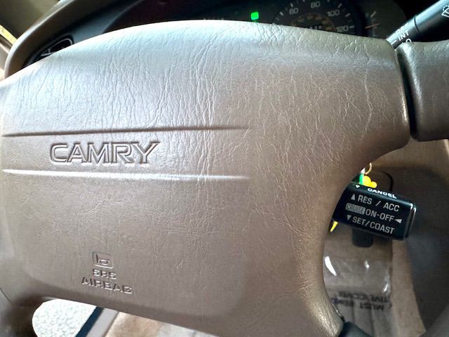 1995 Toyota Camry Image 17