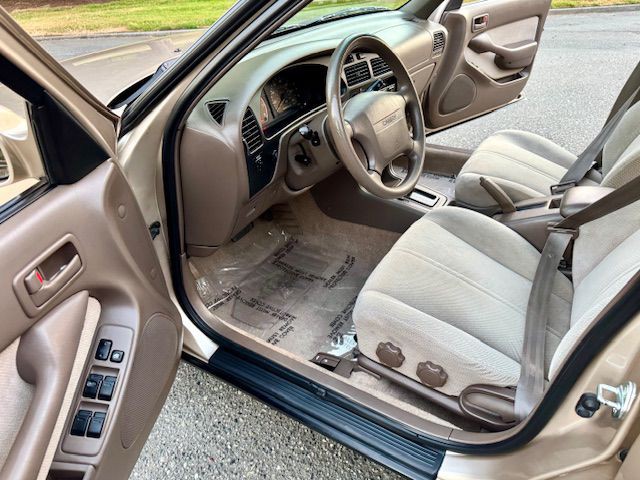 1995 Toyota Camry Image 22
