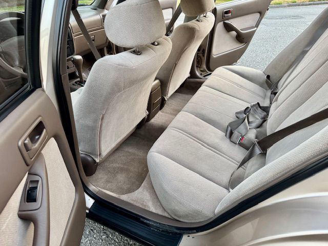 1995 Toyota Camry Image 23