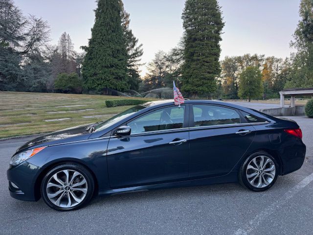 2014 Hyundai Sonata Image 9