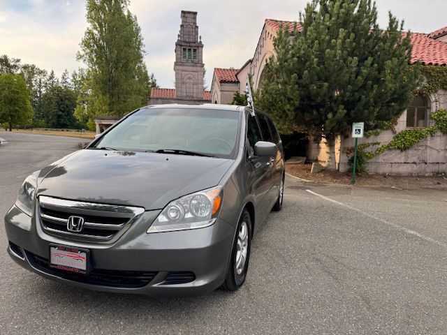 2007 Honda Odyssey Image 2