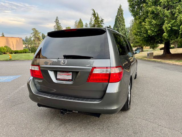 2007 Honda Odyssey Image 6