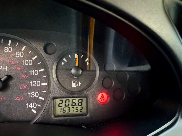 2000 Ford Focus Image 15