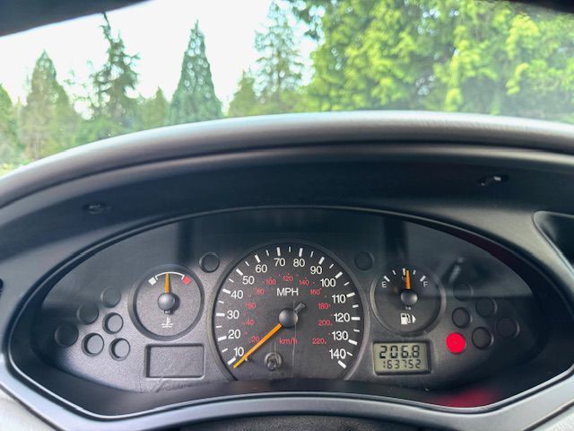 2000 Ford Focus Image 16
