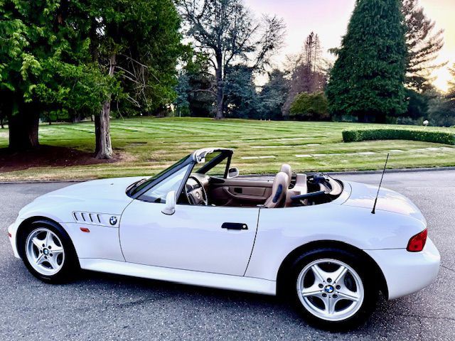 1996 BMW Z3 Image 3