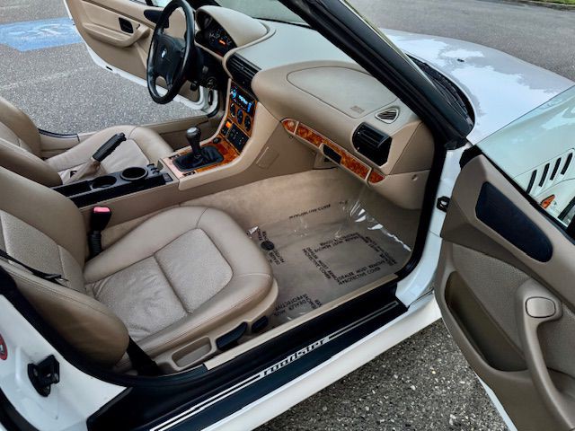 1996 BMW Z3 Image 26