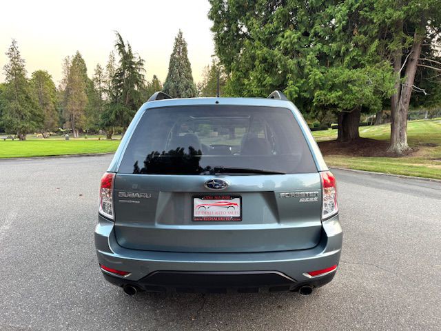 2010 Subaru Forester Image 7