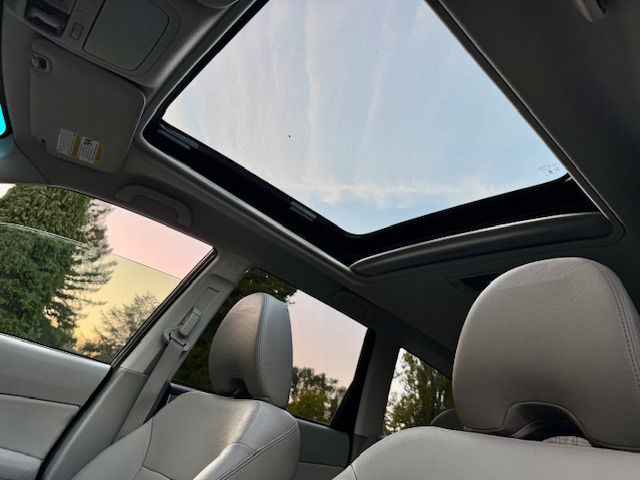 2010 Subaru Forester Image 14