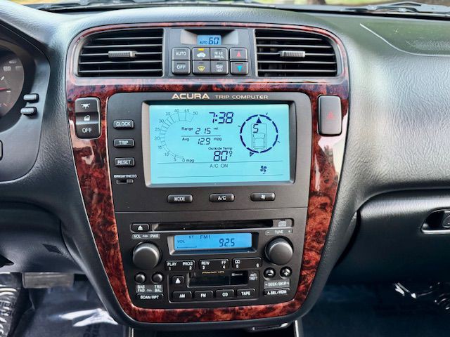 2002 Acura MDX Image 14