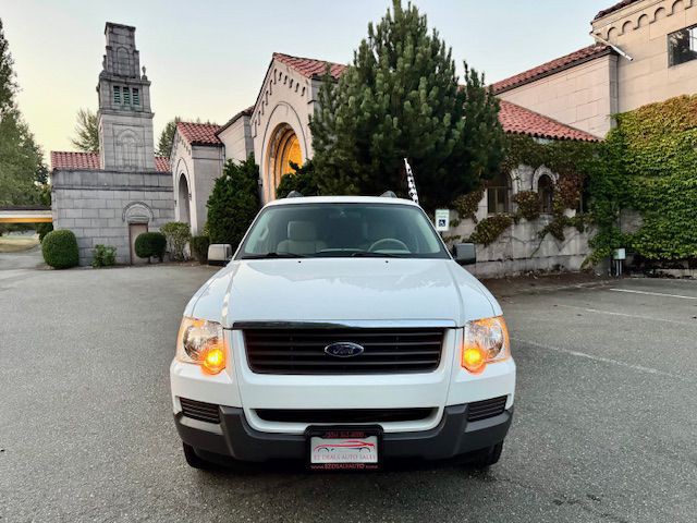 2006 Ford Explorer Image 3