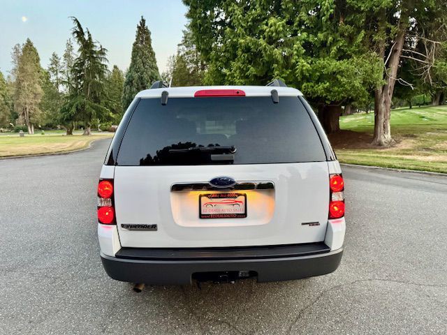 2006 Ford Explorer Image 7