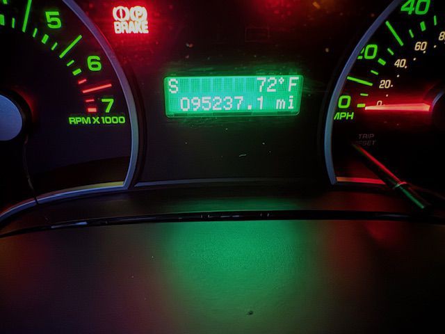 2006 Ford Explorer Image 16