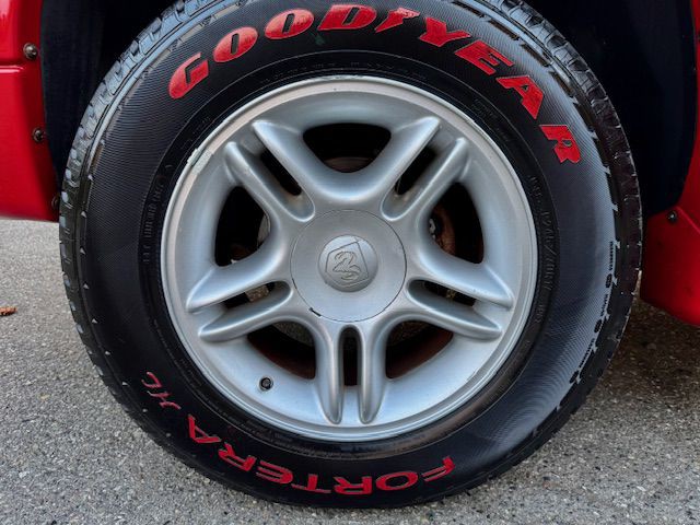 2001 Dodge Durango Image 12