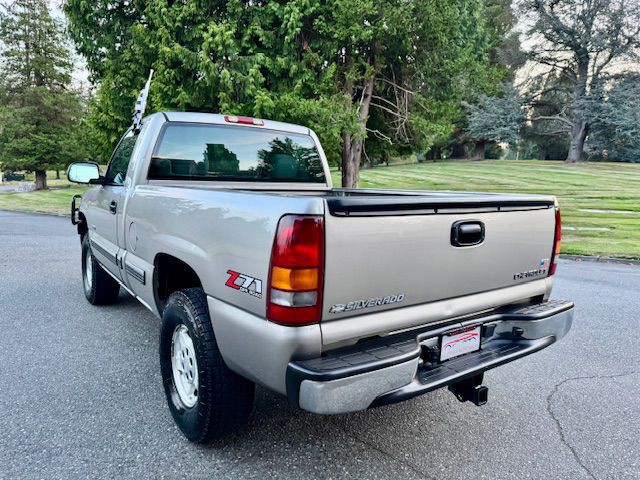 2002 Chevrolet Silverado 1500 Image 8