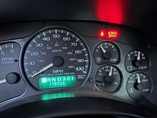 2002 Chevrolet Silverado 1500 Image 14