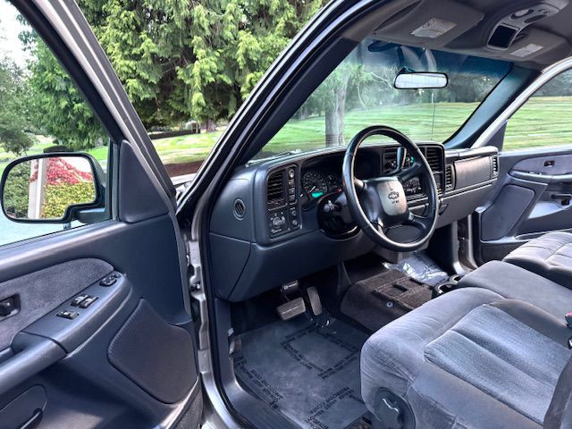 2002 Chevrolet Silverado 1500 Image 17