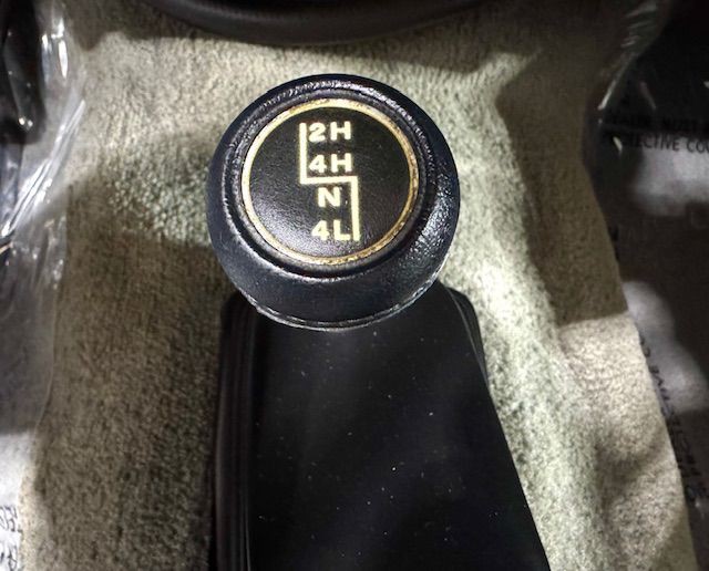 1989 Jeep Wrangler Image 11