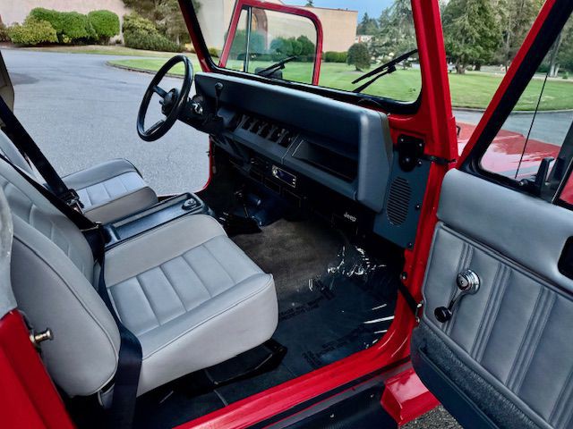 1989 Jeep Wrangler Image 20