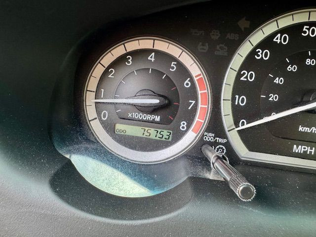 2005 Toyota Sienna Image 16
