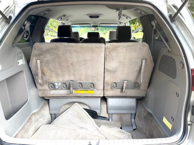2005 Toyota Sienna Image 28