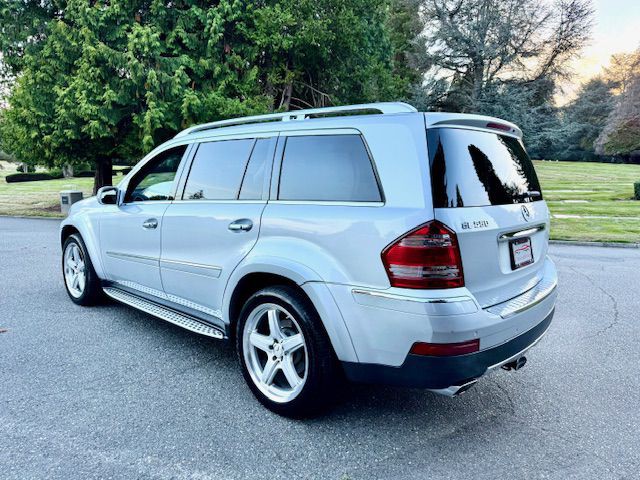 2008 Mercedes-Benz GL-Class Image 8