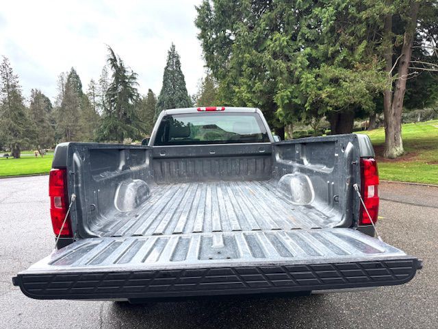 2011 Chevrolet Silverado 1500 Image 17