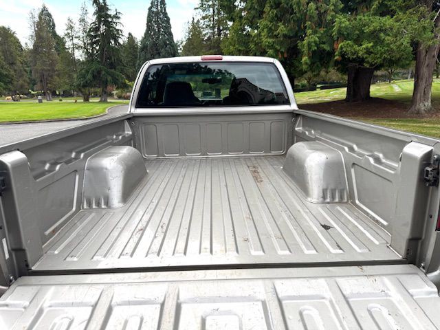 2001 Chevrolet S10 Image 22