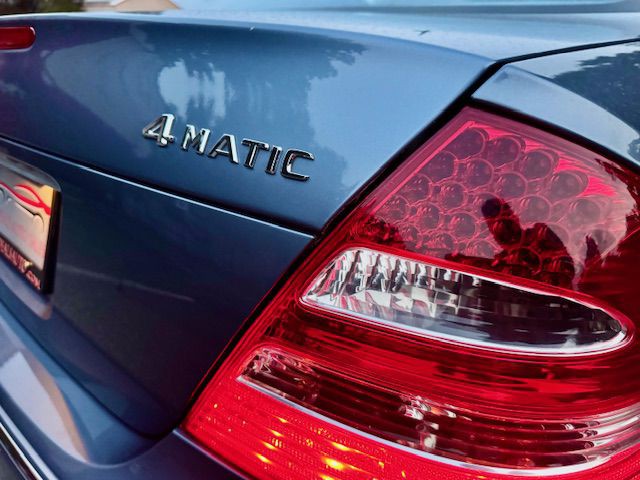 2004 Mercedes-Benz E-Class Image 9