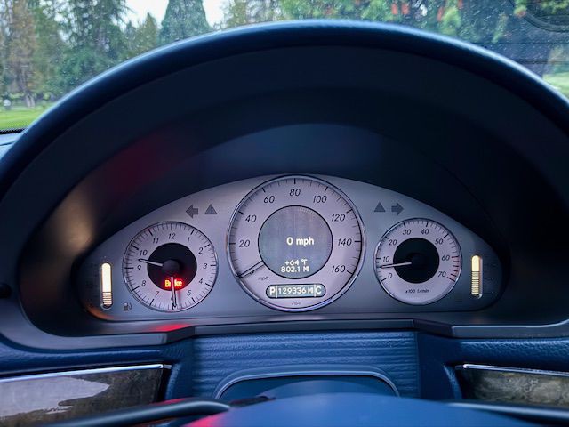 2004 Mercedes-Benz E-Class Image 17